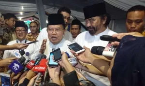 Surya Paloh Ilustrasi